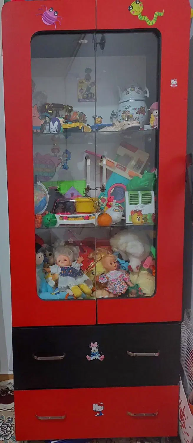 تخت وکمد|تخت و سرویس خواب|طبس, |دیوار