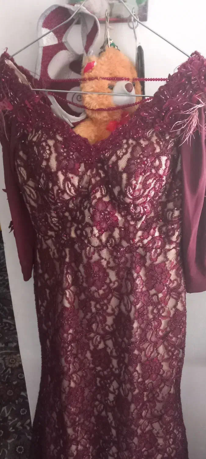 دون مجلسی به فروش میرسد|لباس|فیرورق, |دیوار