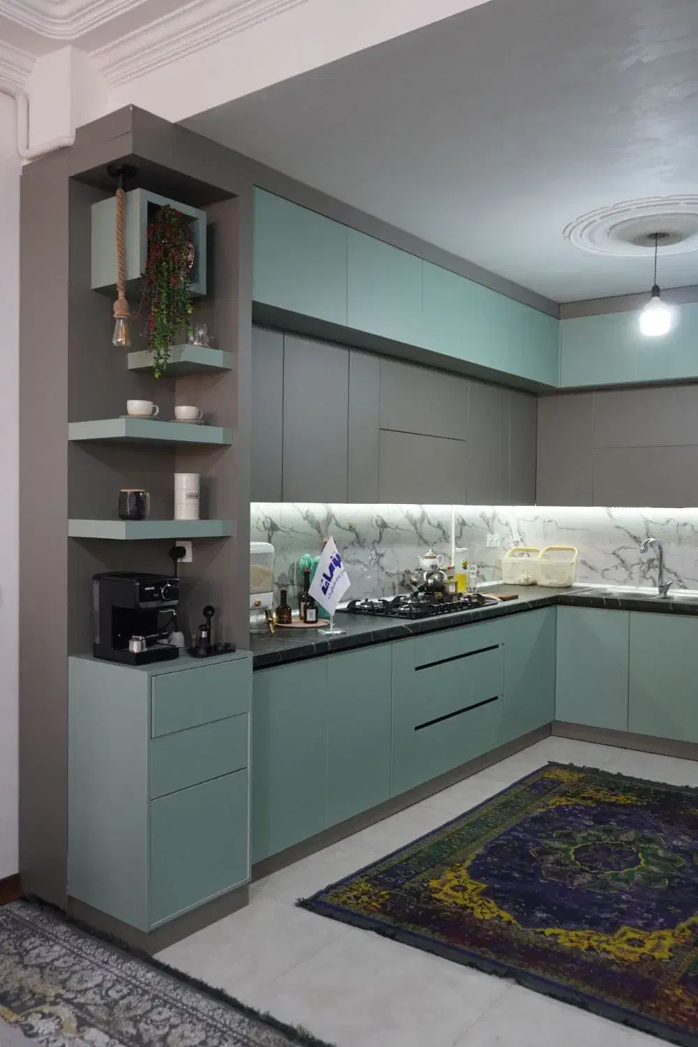 استخدام نصاب کابینت منظم و مسئولیت پذیر|خدمات پیشه و مهارت|کرمان, |دیوار