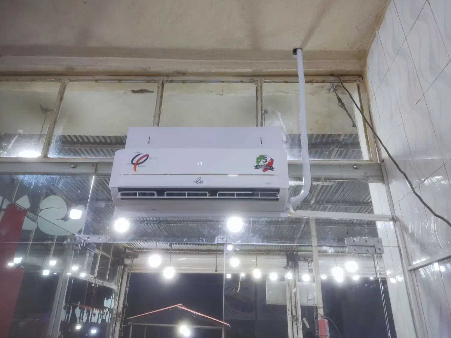 نصب تعمیر یخچال،اسپیلت،ابسردکن.با تجربه وانصاف کار|خدمات پیشه و مهارت|جهرم, |دیوار