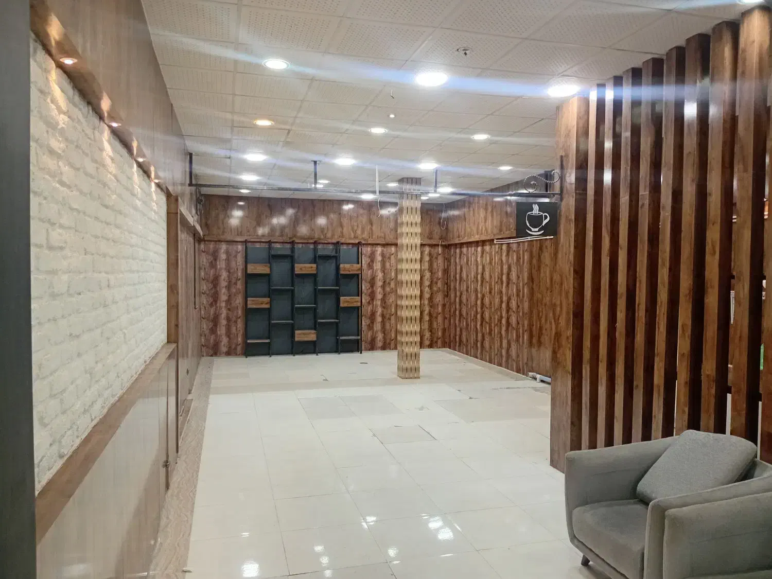 اجاره / مغازه تجاری / تختی|اجارهٔ مغازه و غرفه|بروجرد, |دیوار