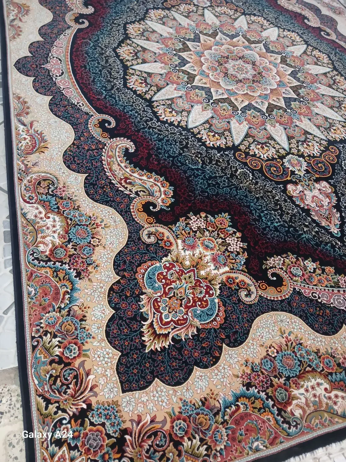 دوعددقالی ۹متر۷۰۰شان تمیز جنس تمام نخ|فرش|ورامین, ریحان آباد|دیوار