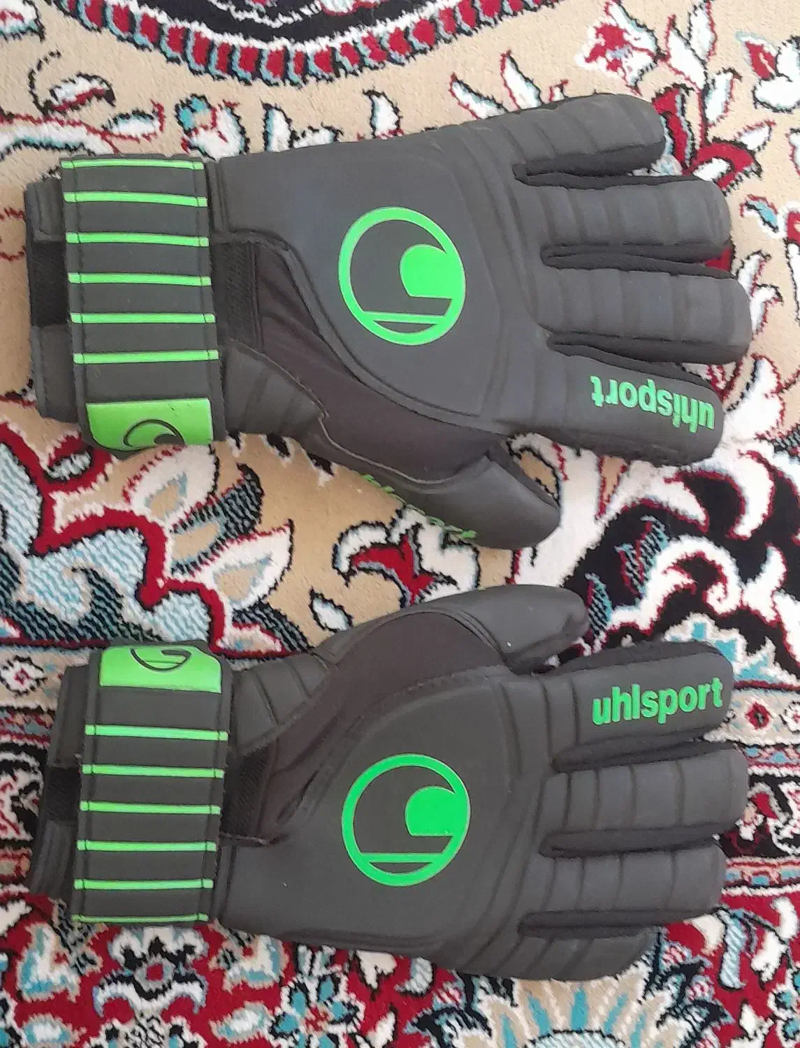 دستکش حرفه ای دروازه بانی|تجهیزات ورزشی|مرودشت, ابوذر شمالی|دیوار