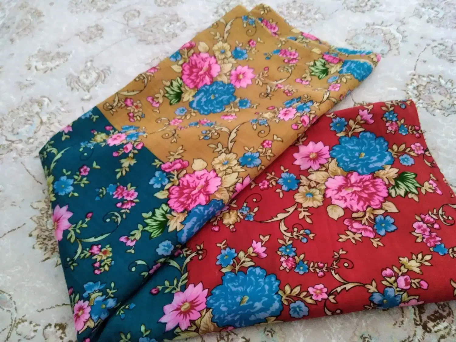 پشمینه ی اصل پشتیند|لباس|مهاباد (آذربایجان غربی), |دیوار