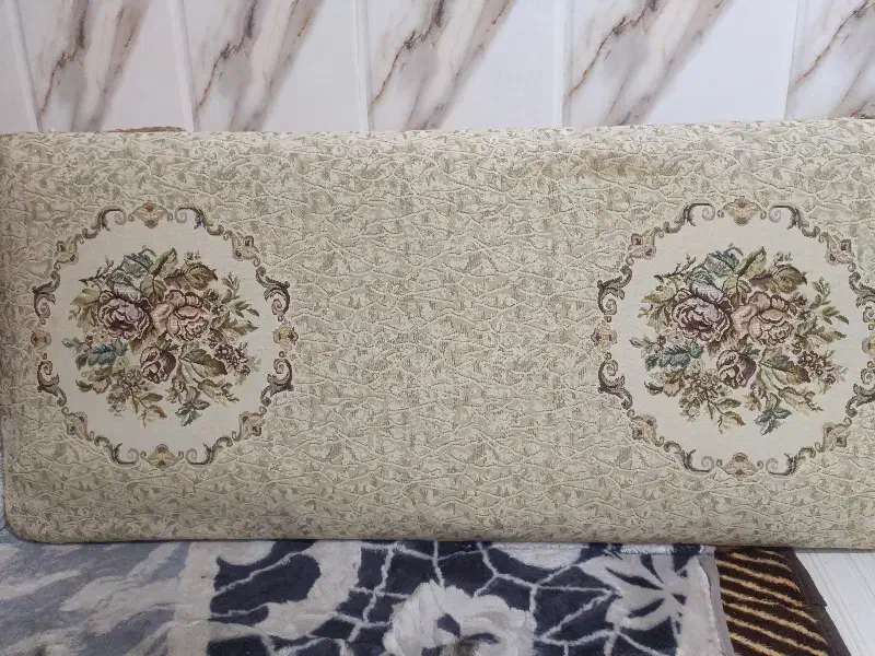 5عددپشتی نونونو|پشتی|بروجرد, |دیوار