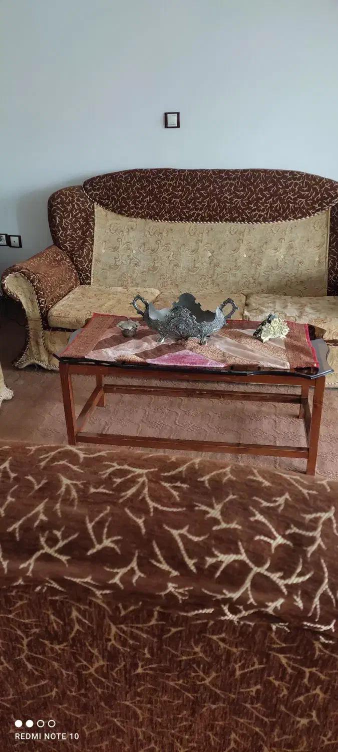 مبل خانگی و میز عسلی|مبلمان خانگی و میز عسلی|اردبیل, |دیوار