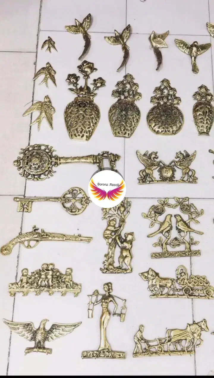 جاکلیدی برنزی|مجسمه، تندیس، ماکت|کرج, حصارک پایین|دیوار