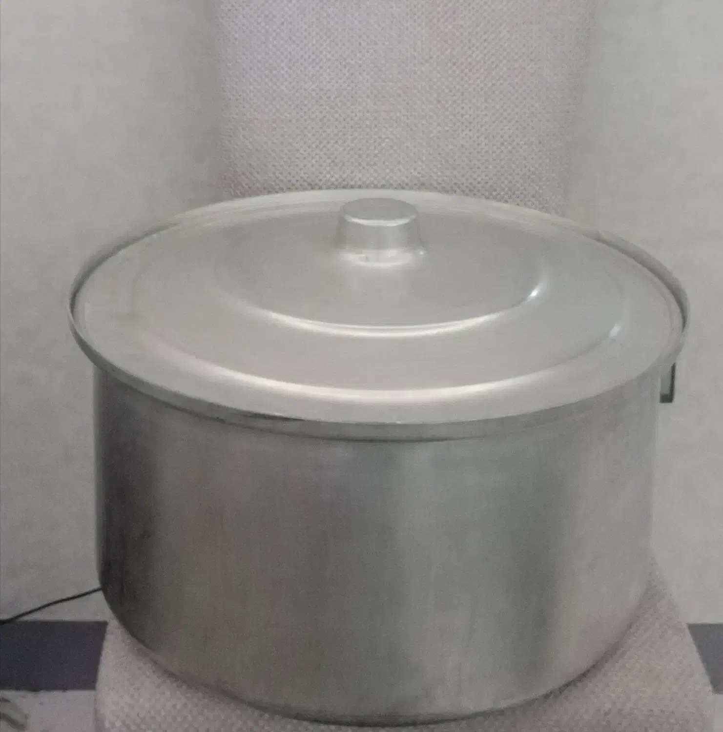 دیگ روحی|ظروف پخت‌وپز|فولادشهر, B7|دیوار