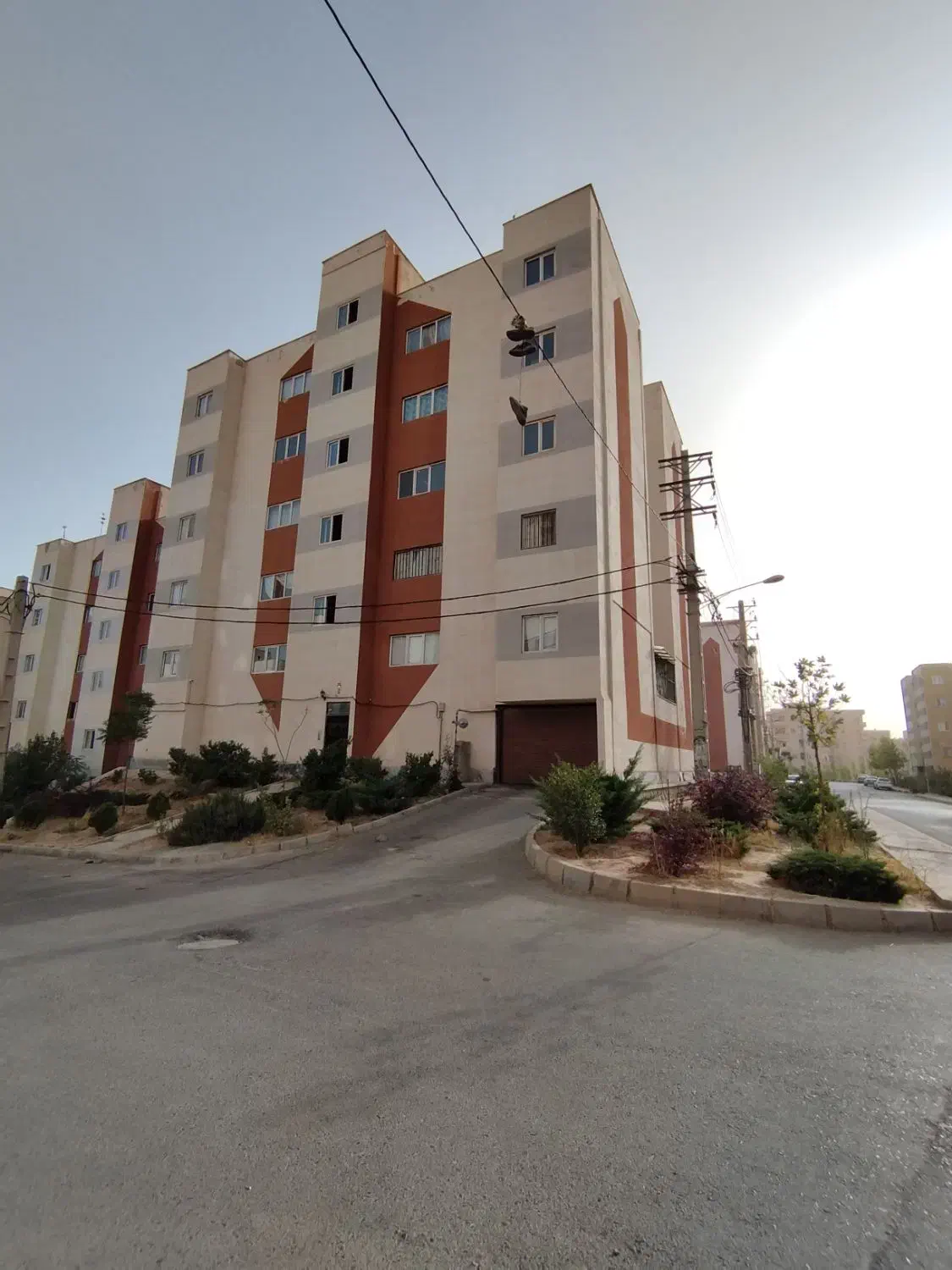 همه چی تمام*مناسب سکونت سرمایه گذاری*پارکینگ سندی|فروش آپارتمان|هشتگرد, شهرک گلخانه|دیوار