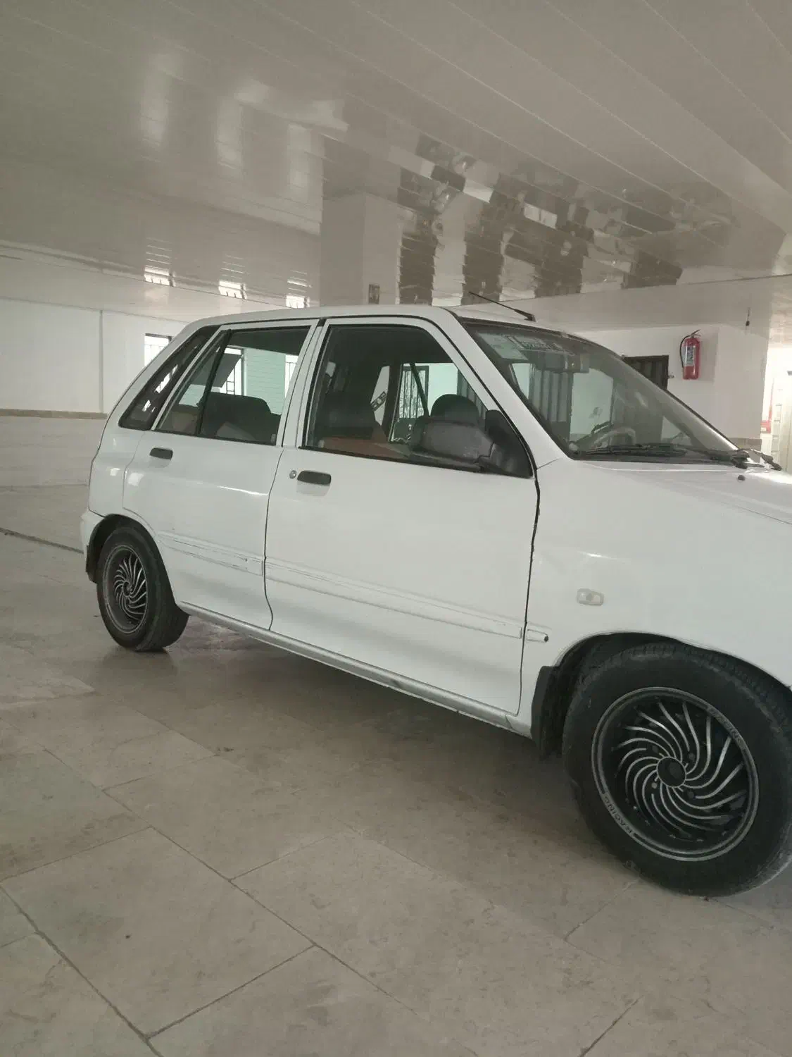 ۱۱۱ مدل ۹۲|خودرو سواری و وانت|گلپایگان, |دیوار