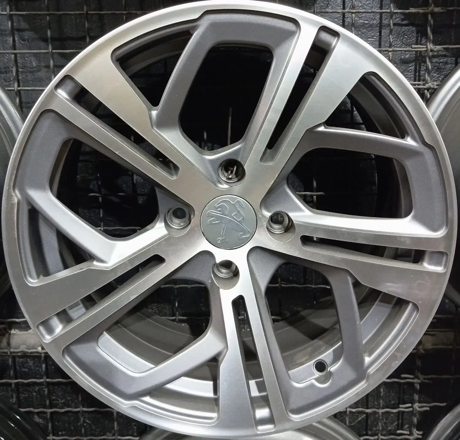 رینگ کربن (مشیریان)|قطعات یدکی و لوازم جانبی|مشهد, کوشش|دیوار