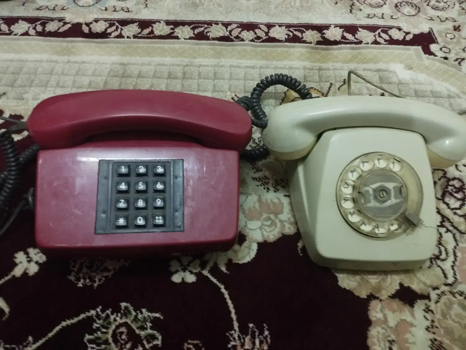 دوتا تلفن قدیمی سالم سالم استفاده کن|کلکسیون اشیاء عتیقه|بهبهان, |دیوار