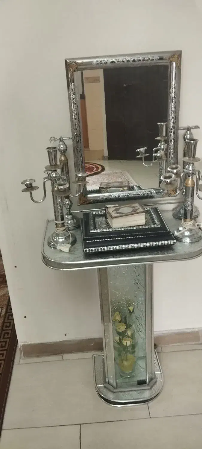 کنسول ( میز)|بوفه، ویترین، کنسول|کرمانشاه, |دیوار