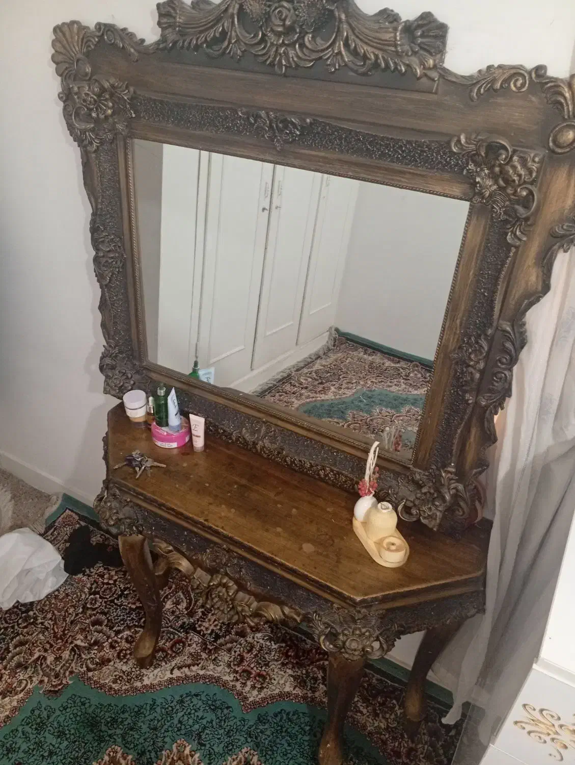 آیینه و کنسول|مبلمان خانگی و میز عسلی|اهواز, ۳۰ متری|دیوار