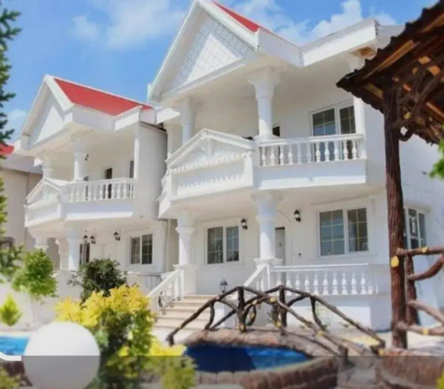 ویلا باتمام امکانات|فروش خانه و ویلا|شیراز, باغشهر قصر سبز|دیوار