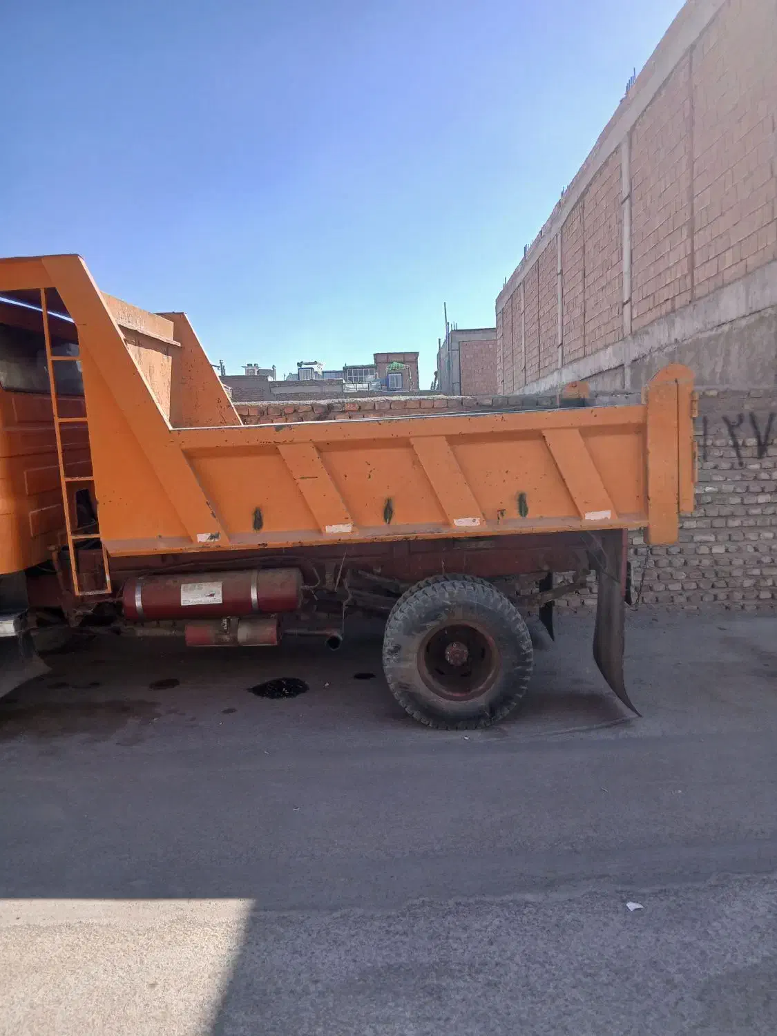 فروش خاور کمپرسی مدل ۶۳ متور گیربکس سالم|خودرو سنگین|فهرج, |دیوار