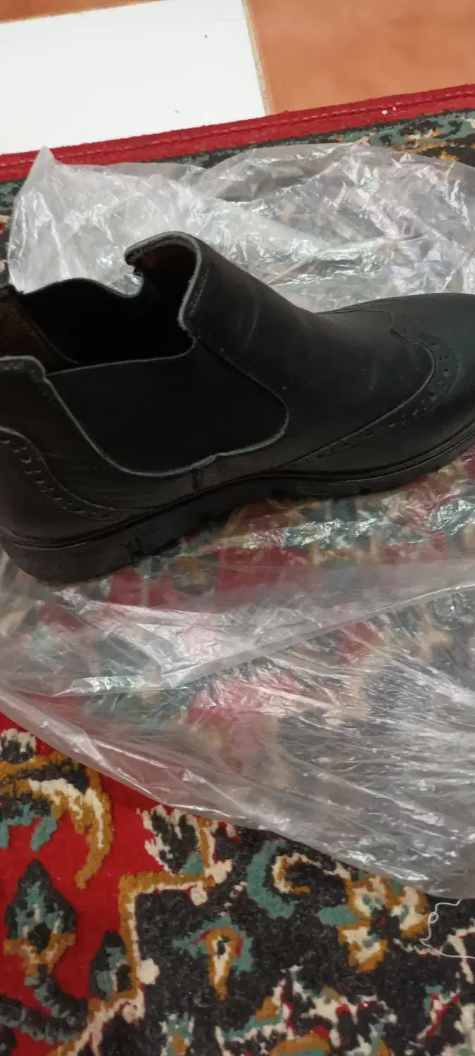 نیم بوت سایز ۳۷|کیف، کفش، کمربند|لاهیجان, شهرک فرهنگیان|دیوار