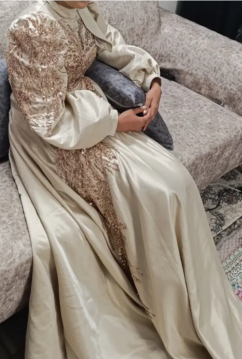 لباس مجلسی سنگدوزی|لباس|نیشابور, شهید بهشتی|دیوار