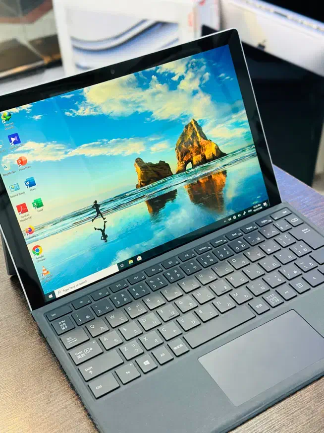 ویژه امروز لپ‌تاپ تبلت Surface Pro 5باSSD پرسرعت|رایانه همراه|اهواز, نادری|دیوار