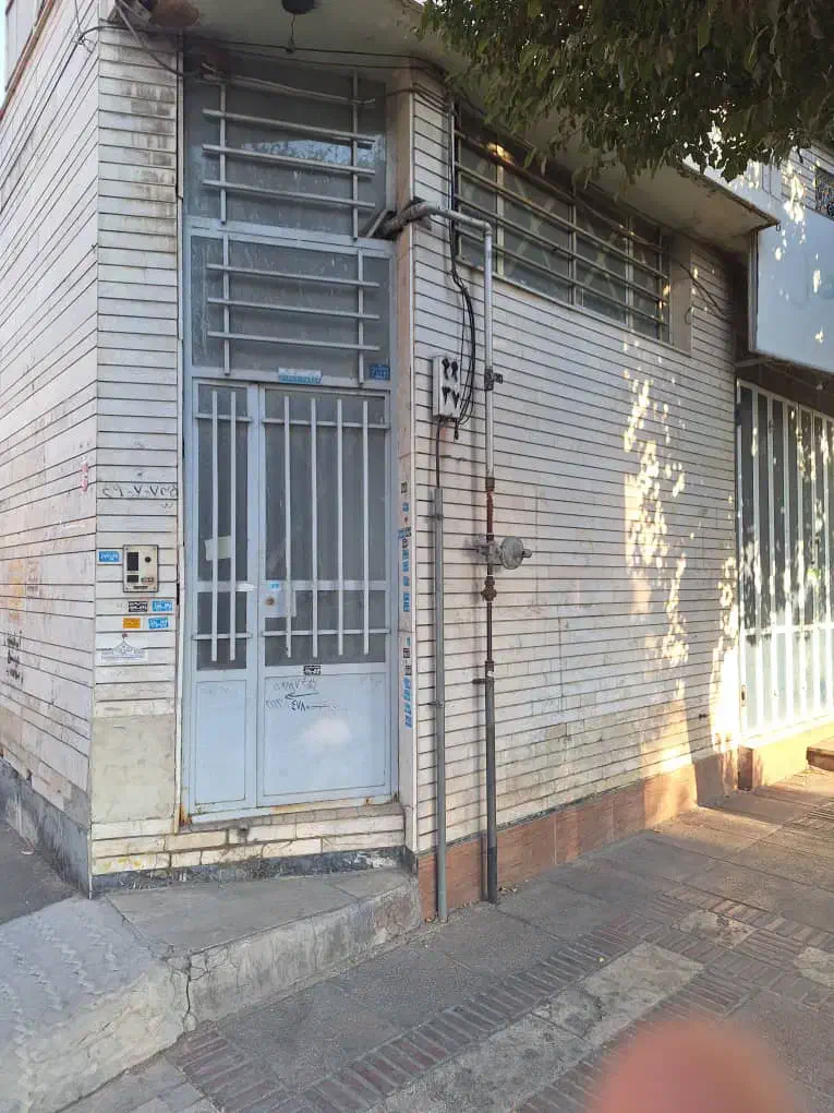 منزل تجاری مسکونی بر اصلی خیابان|فروش خانه و ویلا|شیراز, دباغ خانه|دیوار