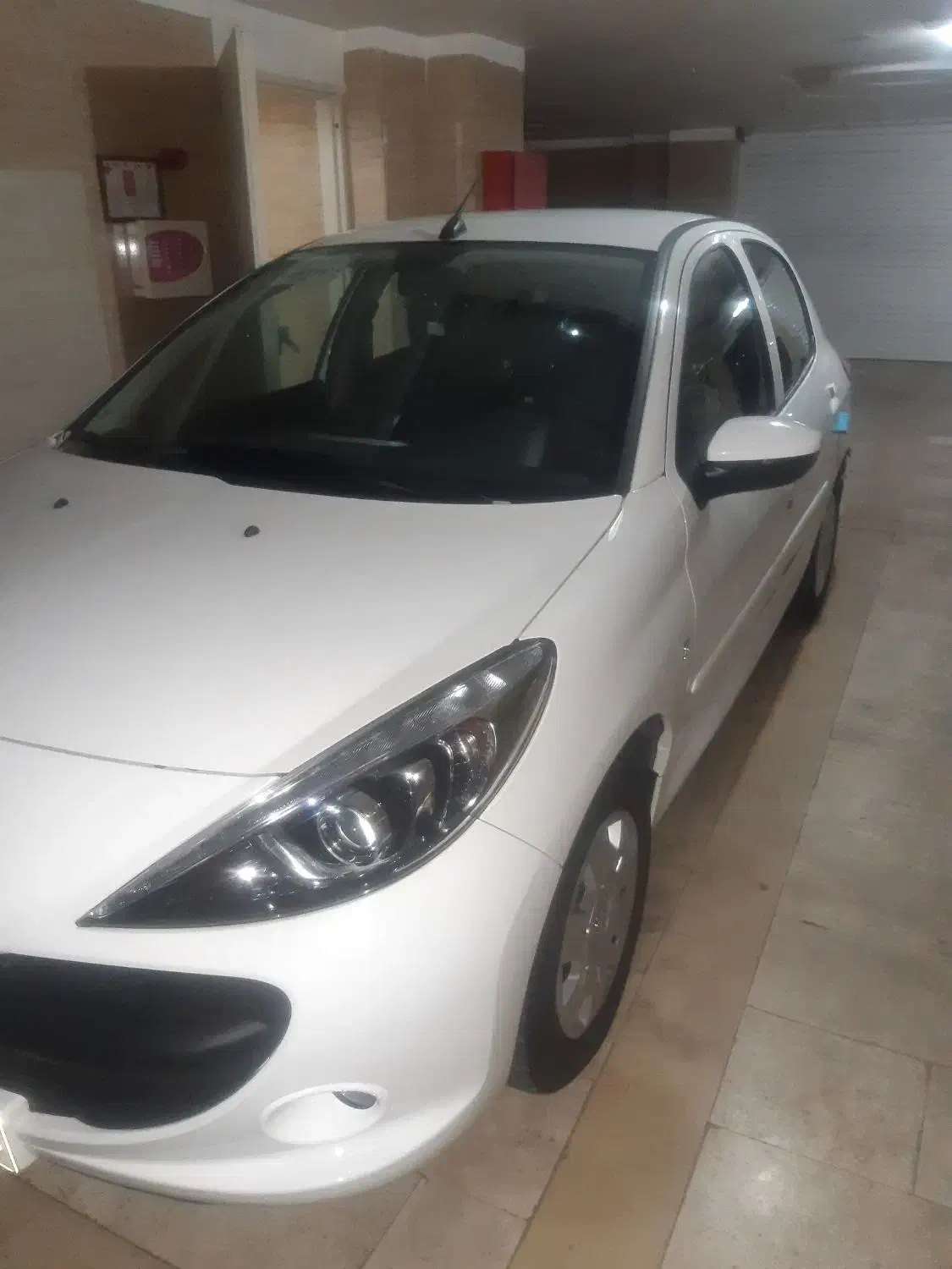 207tu5|خودرو سواری و وانت|تهران, بلورسازی|دیوار