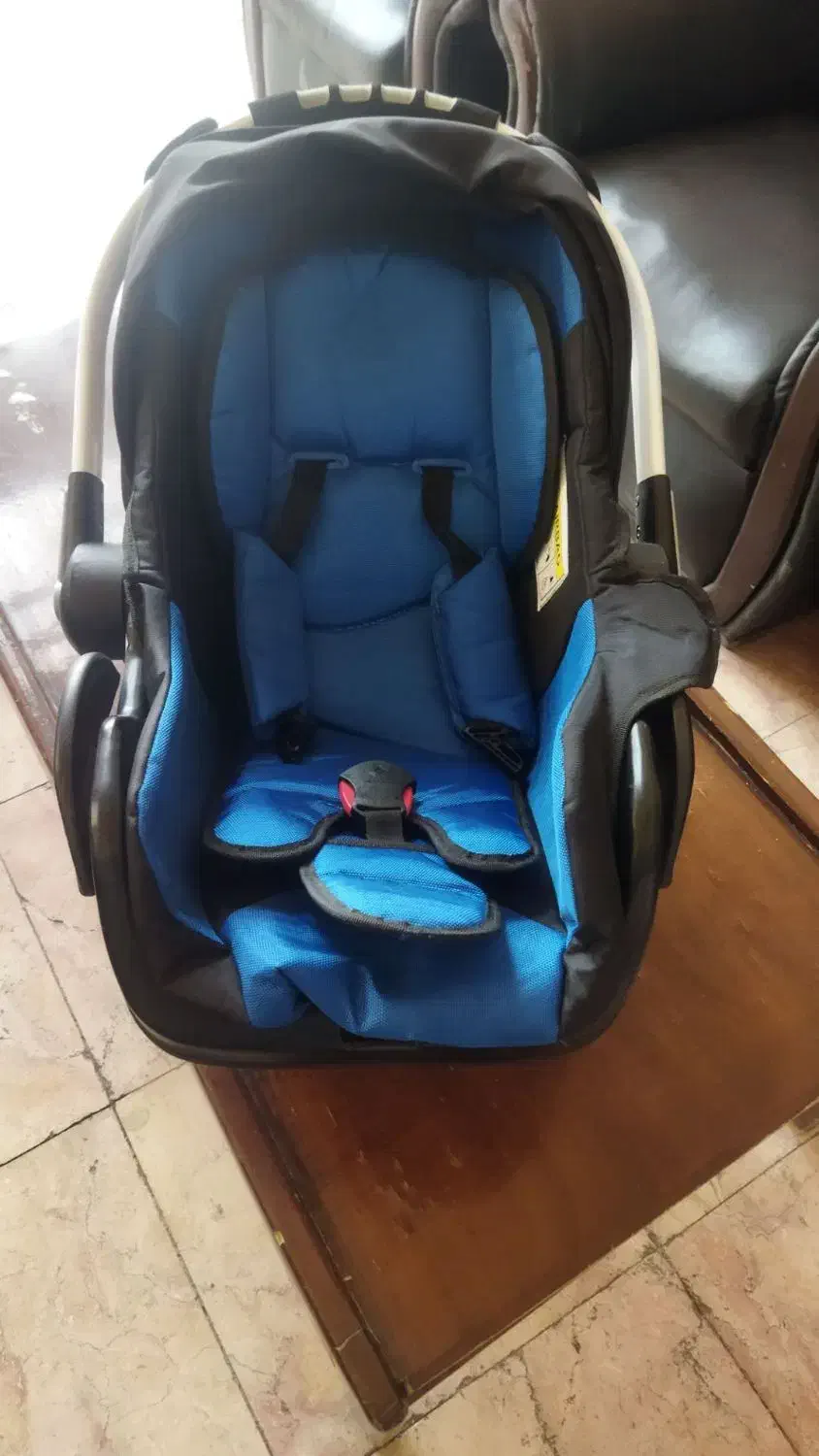 کریر|کالسکه و لوازم جانبی|اسلام‌شهر, شهرک الهیه|دیوار