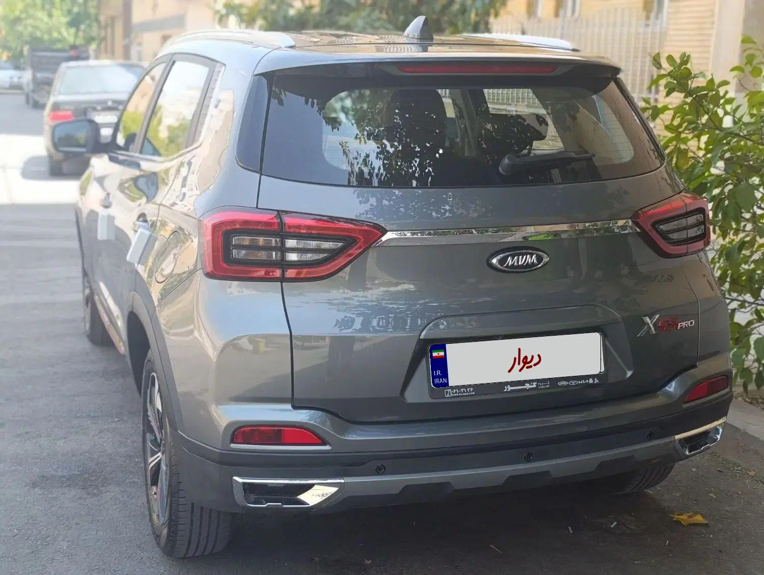 X55pro1402|خودرو سواری و وانت|شیراز, شیشهگری|دیوار