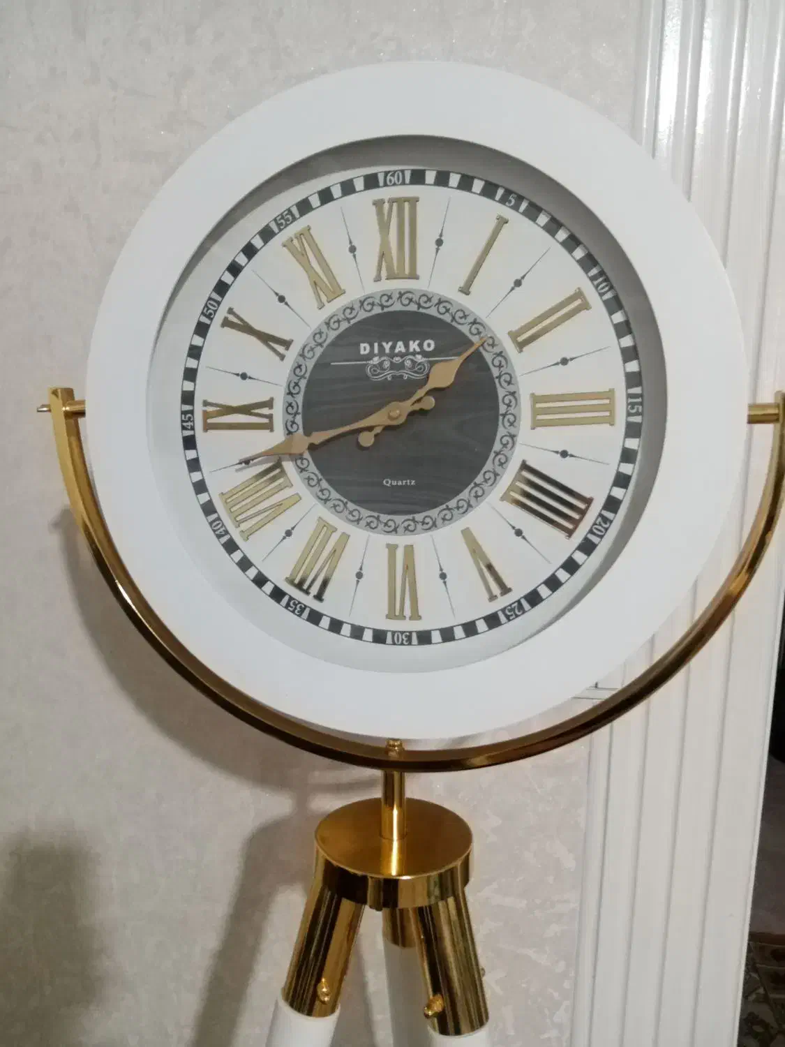 ساعت دیواری ایستاده|ساعت دیواری و تزئینی|قزوین, |دیوار