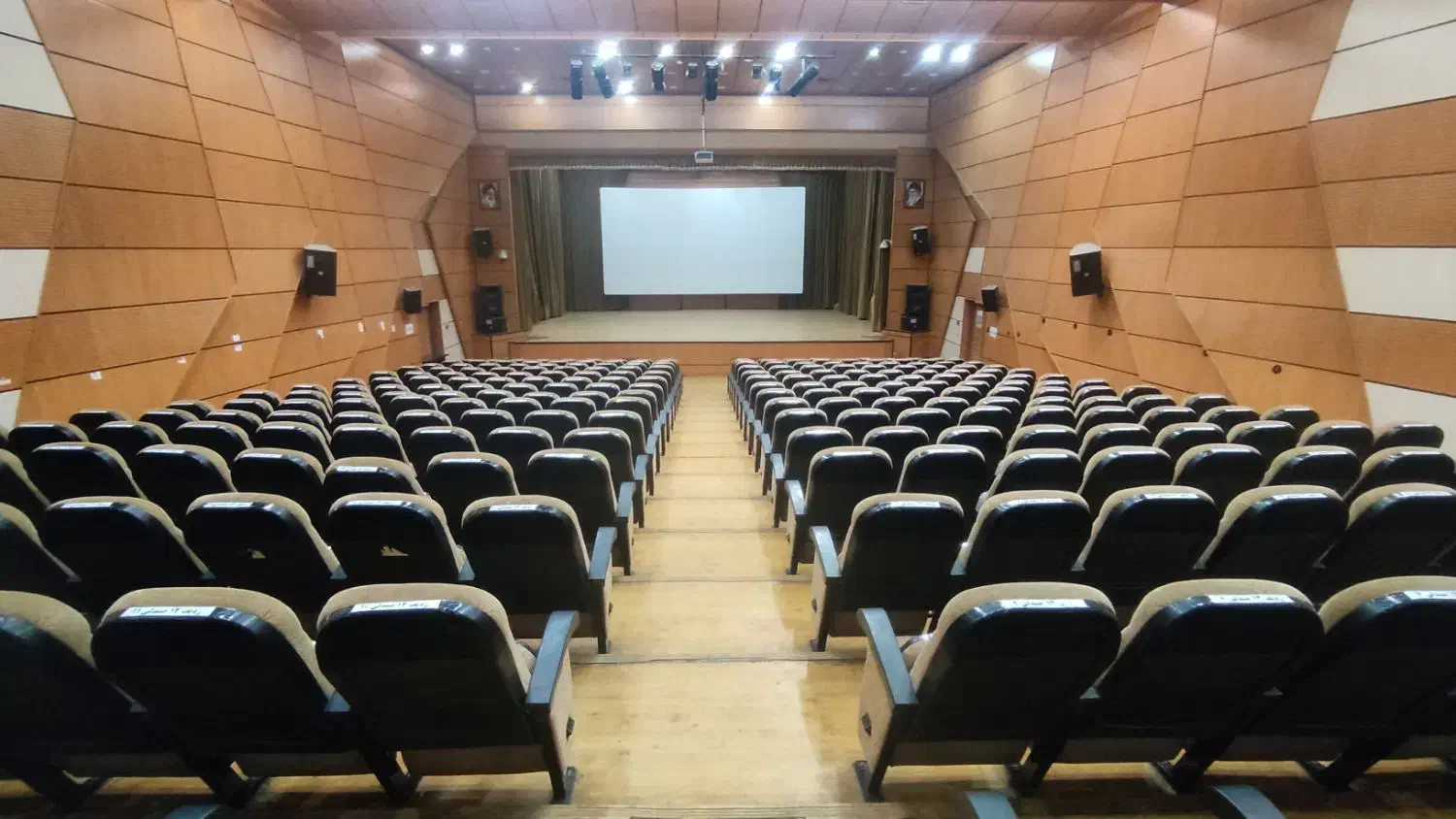 سینما امید کوهدشت|بلیت تئاتر و سینما|کوهدشت, |دیوار