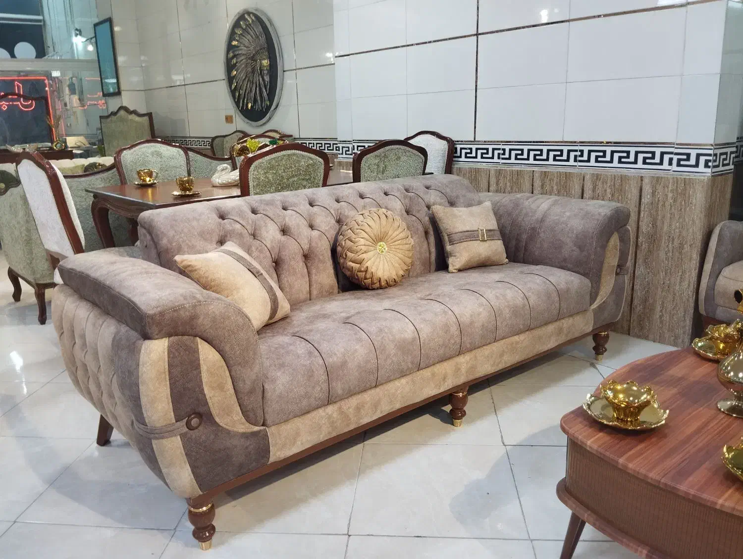 مبل راحتی اسفنج ۳۵ کیلو گرم ( مبلمان اشراق)|مبلمان خانگی و میز عسلی|زنجان, |دیوار