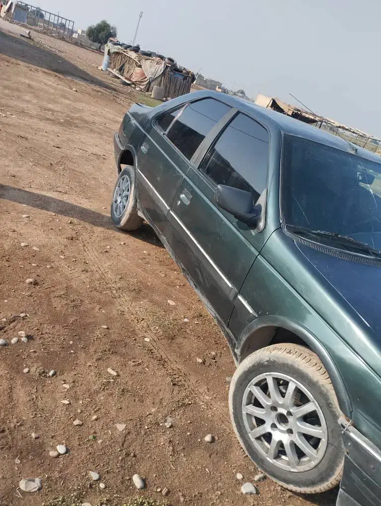 پژو 405 GLX مدل 82 بازدید اندیمشک|خودرو سواری و وانت|خرم‌آباد, |دیوار