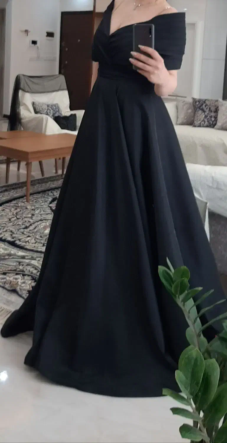 پیراهن مجلسی|لباس|پاکدشت, پاکدشت (مامازند)|دیوار