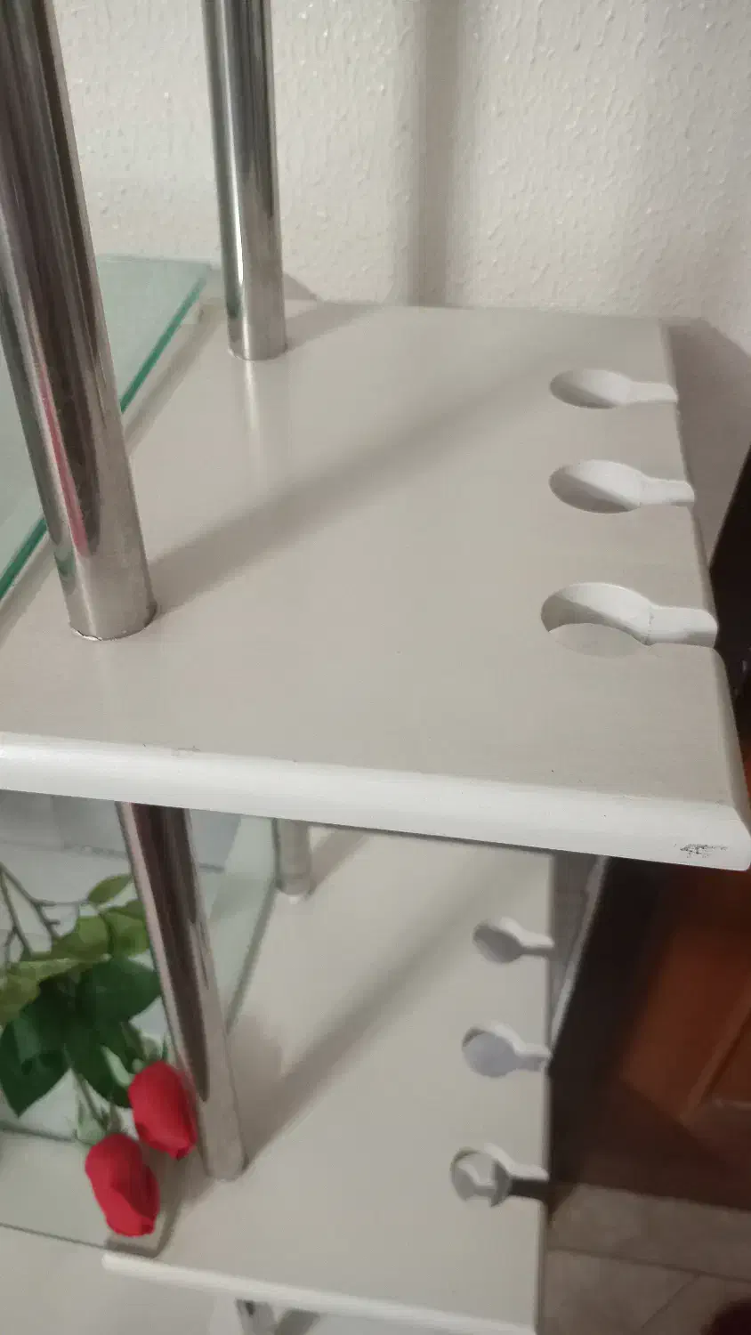 بوفه ویترین چوبی|بوفه، ویترین، کنسول|شاهین‌شهر, خانه کارگر|دیوار