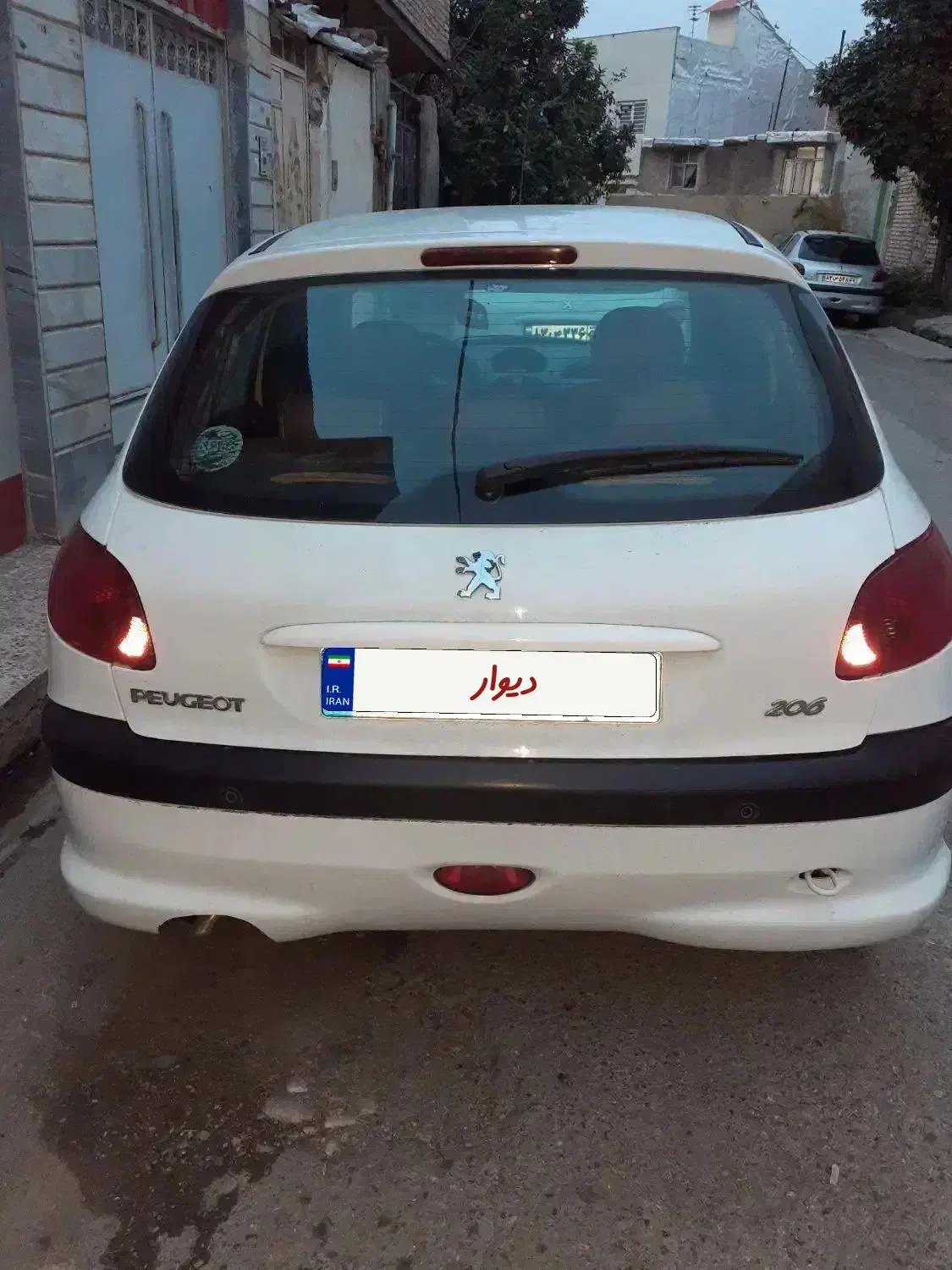 خودرو۲۰۶ مدل۹۶|خودرو سواری و وانت|آزادشهر, |دیوار