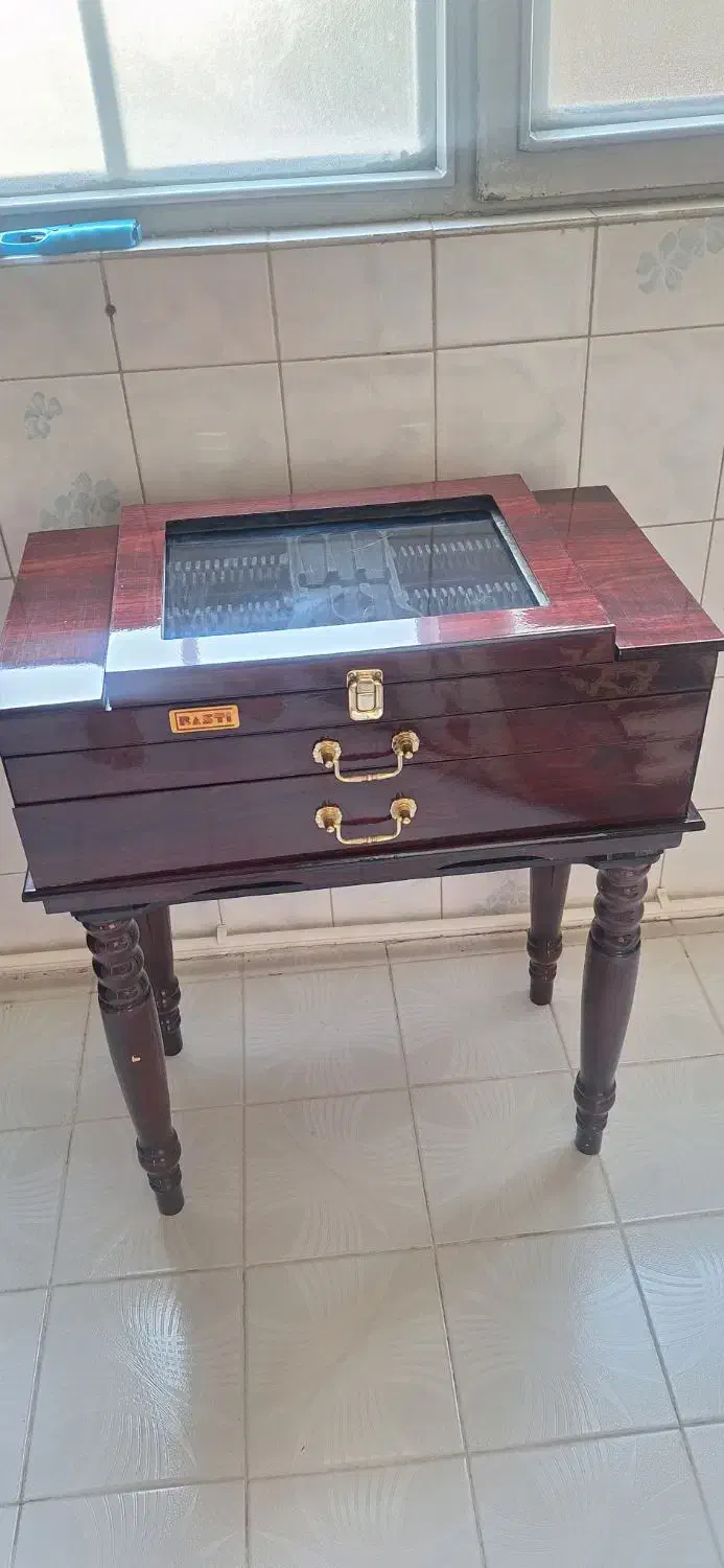 جعبه قاشق وچنگال|آب‌چکان و نظم‌دهنده ظروف|قزوین, |دیوار