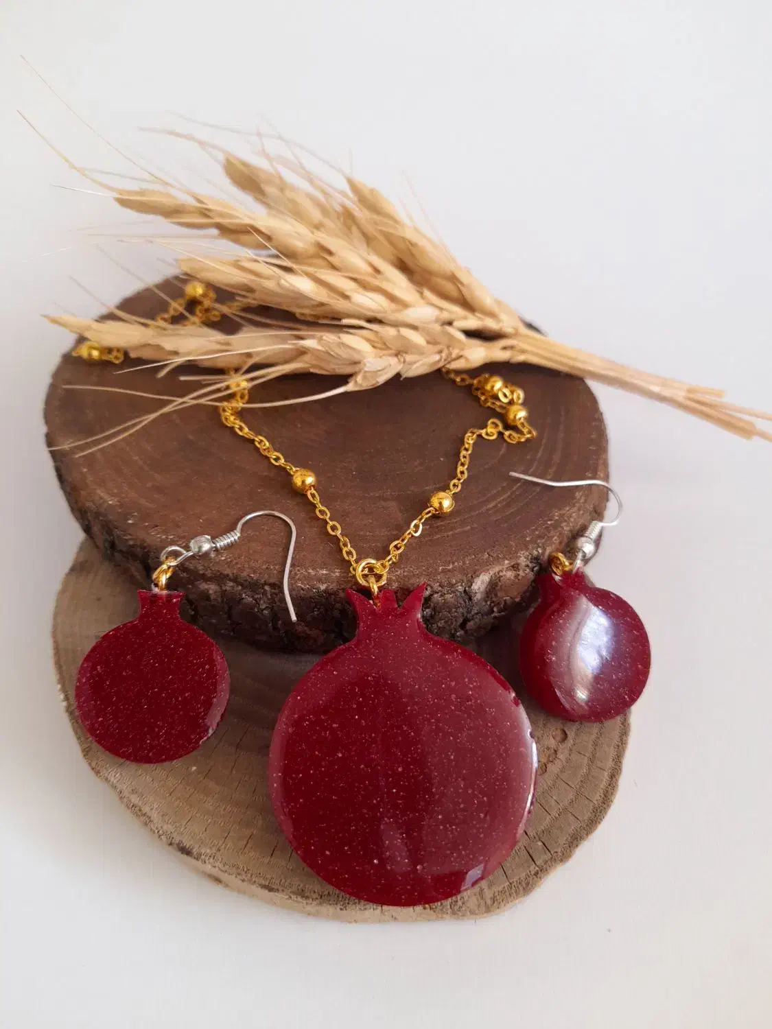 انواع کار های رزینی با کیفیت|زیورآلات و اکسسوری|دامغان, |دیوار