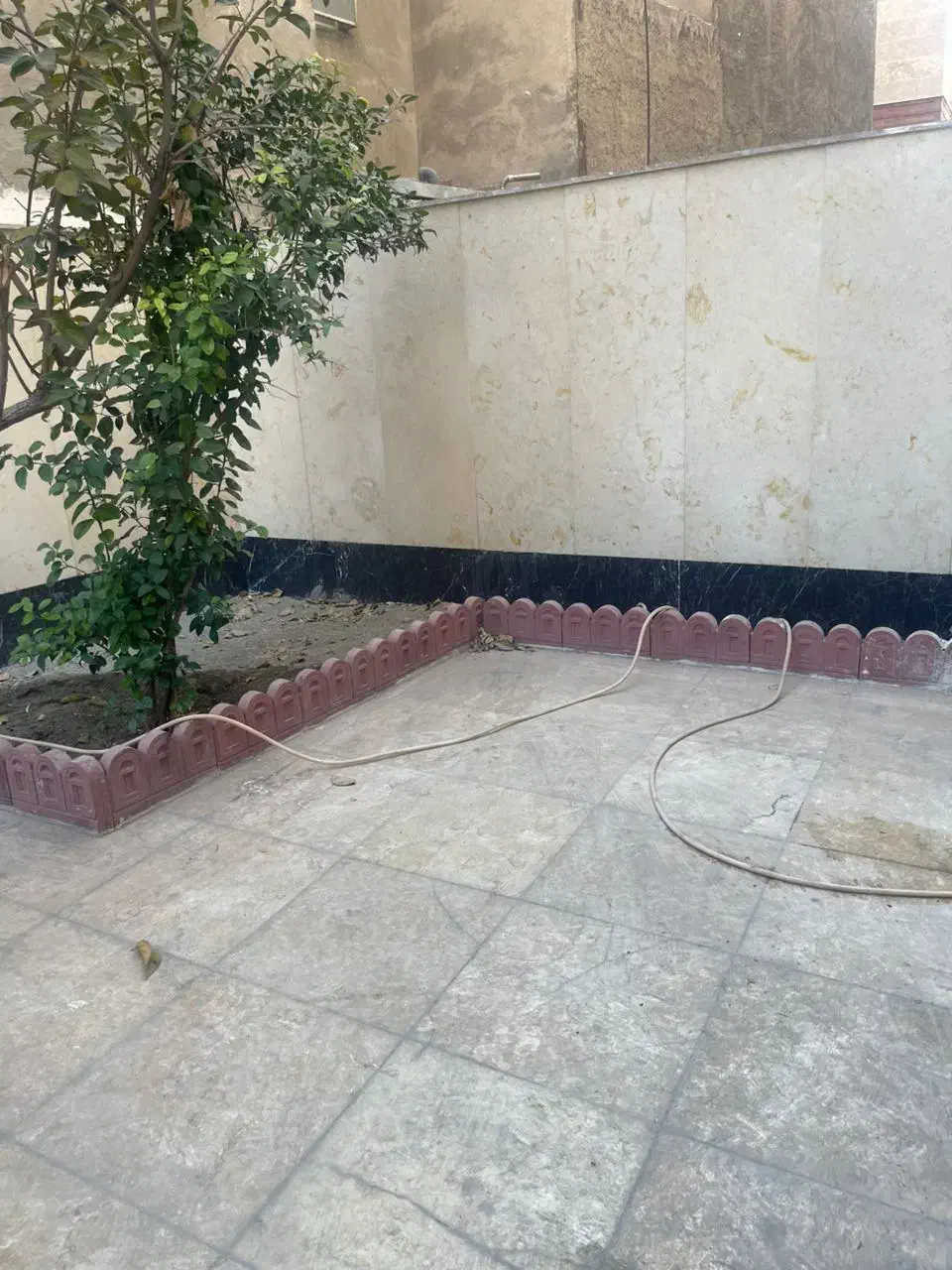 ۴طبقه ۷۲متری نوساز آذربایجان (آزادی)