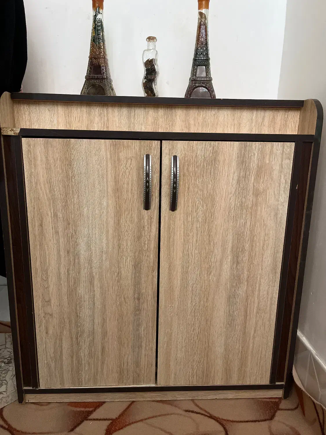 جاکفشی چوبی|جاکفشی، کمد، دراور|تربت جام, علوی|دیوار