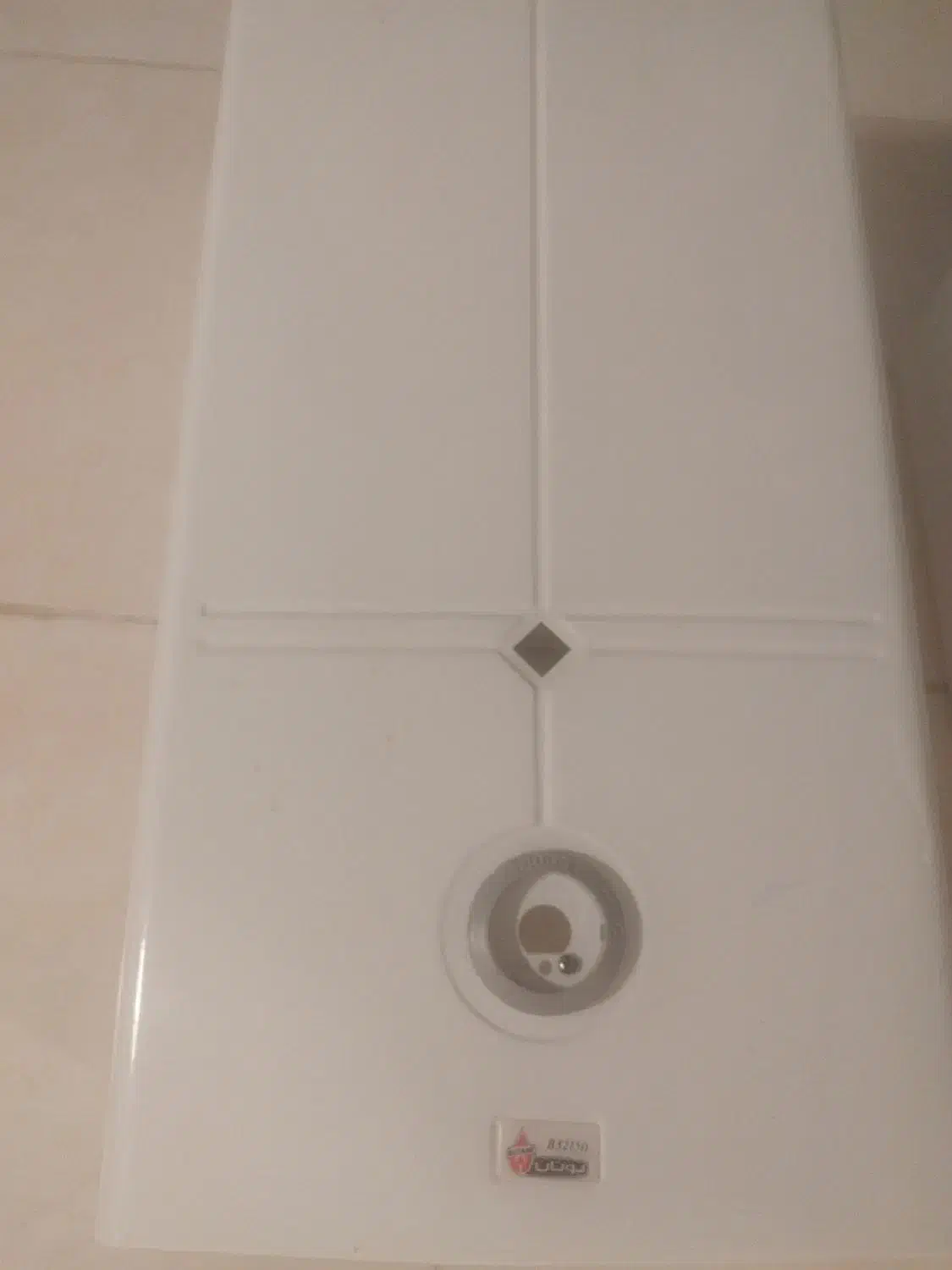 ابگرمکن دیواری بوتان مدل 3215|آبگرمکن، پکیج، شوفاژ|بندر کنگان, |دیوار