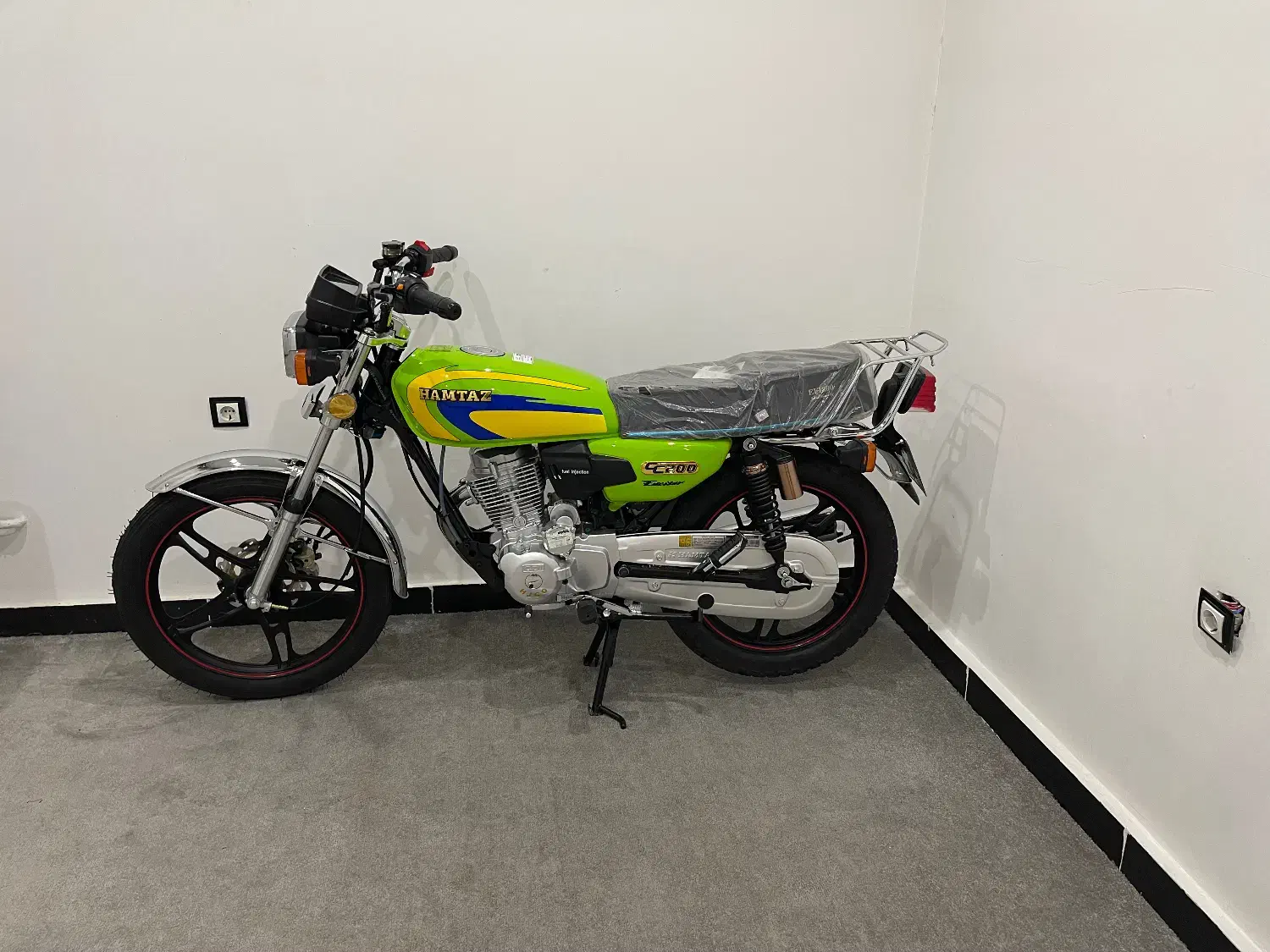 موتور سیکلت همتاز|موتورسیکلت|مریوان, |دیوار