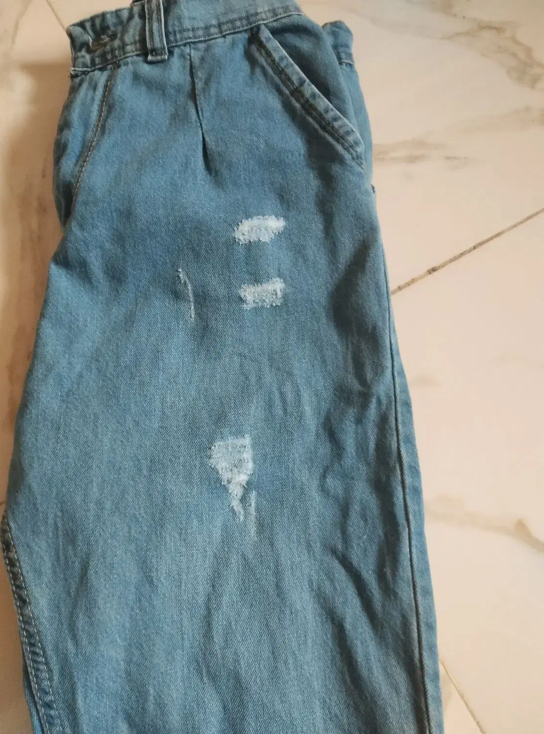 شلوار لی|لباس|دورود, |دیوار