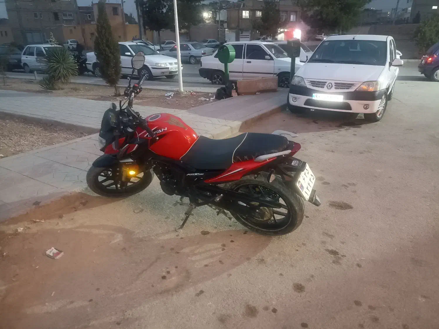 لیفان 200|موتورسیکلت|اصفهان, عاشق‌آباد|دیوار