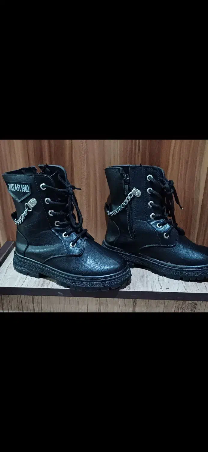 نیم بوت دخترانه|کفش و لباس بچه|شهرکرد, |دیوار