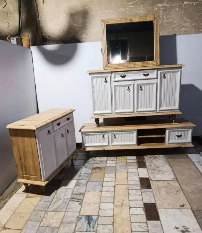 آینه کنسول ماداگاسکار.کنسول آینه ماداگاسکار|بوفه، ویترین، کنسول|خرم‌آباد, |دیوار