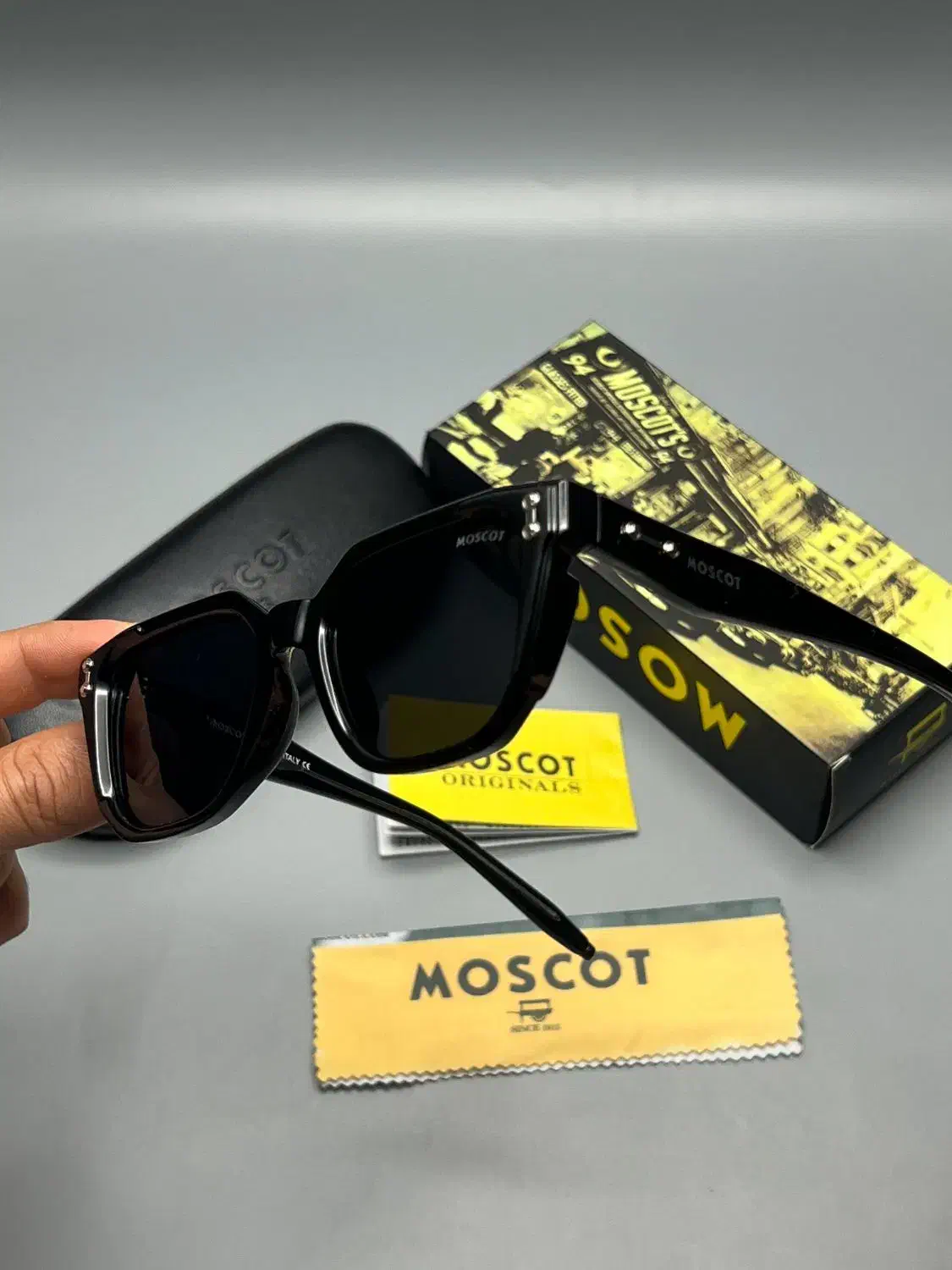 عینک موسکات سیمکشی|بدلیجات|مشهد, چهارچشمه|دیوار