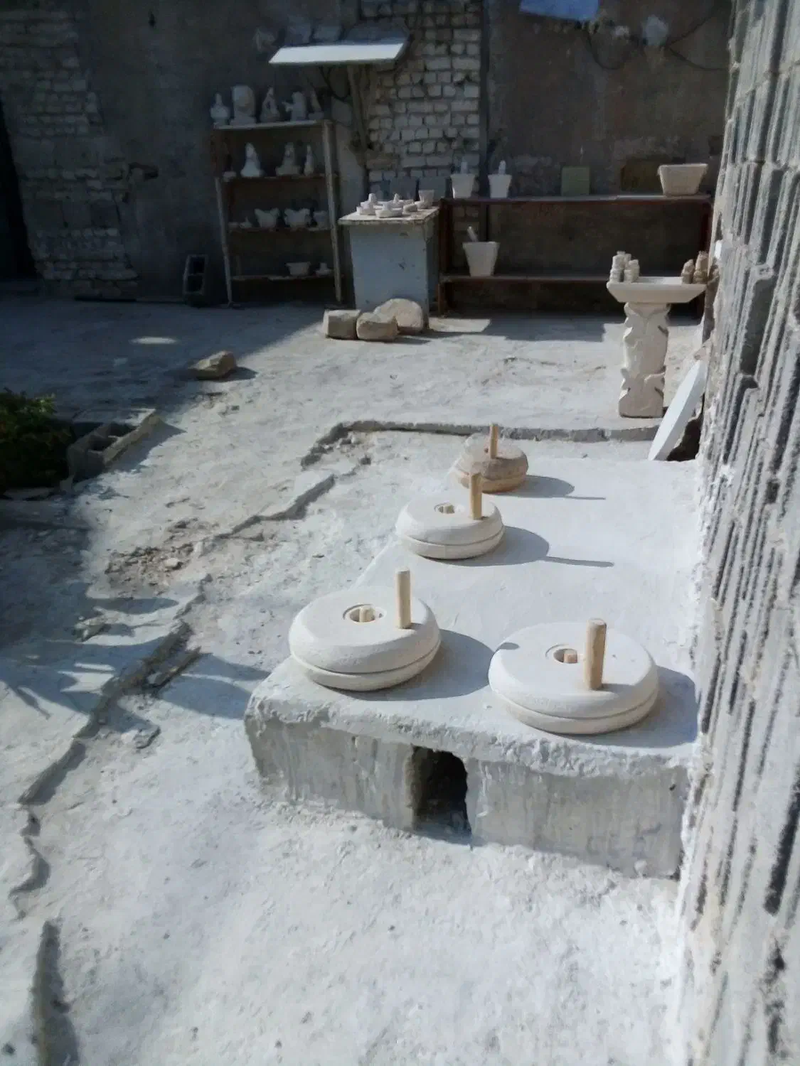 آسیاب حاونگ سبزپوشان|خردکن، آسیاب، غذاساز|شیراز, کوشک بیدک|دیوار