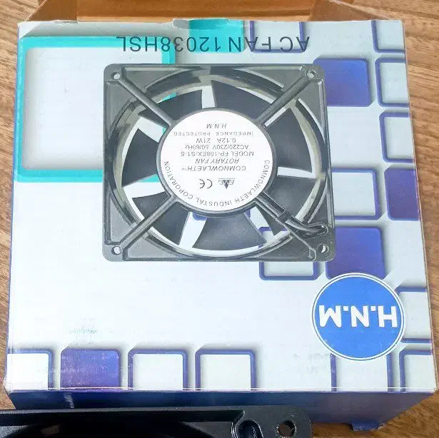 فن ۱۲ در ۱۲ ۲۲۰V نو آک|قطعات و لوازم جانبی رایانه|مشهد, فاطمیه|دیوار