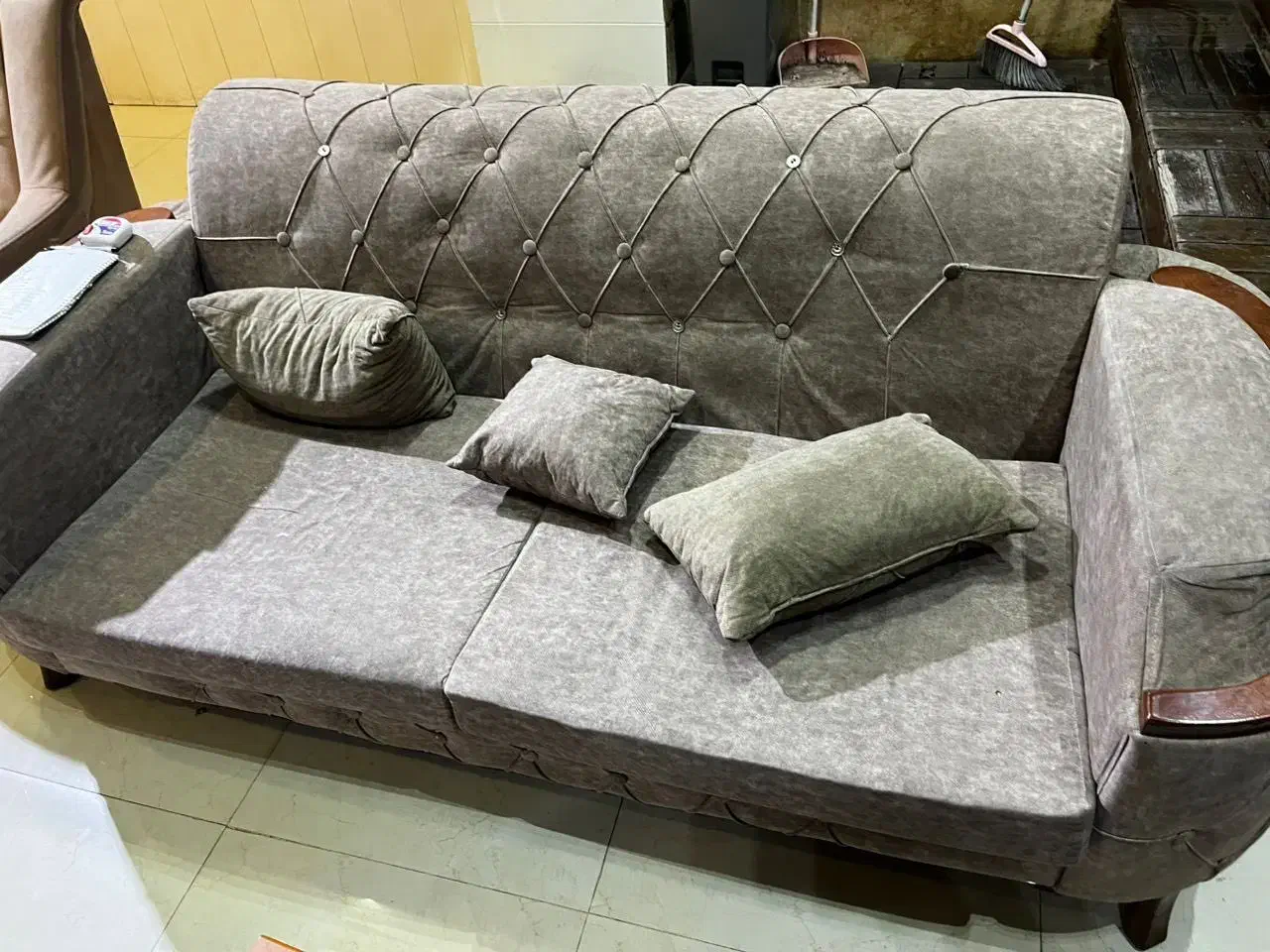 مبل|مبلمان خانگی و میز عسلی|قم, صفائیه|دیوار