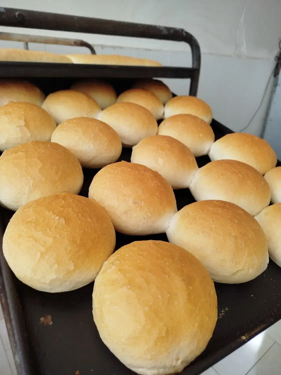 فروشنده برای نان فانتزی|استخدام خدمات فروشگاه و رستوران|کمیجان, |دیوار