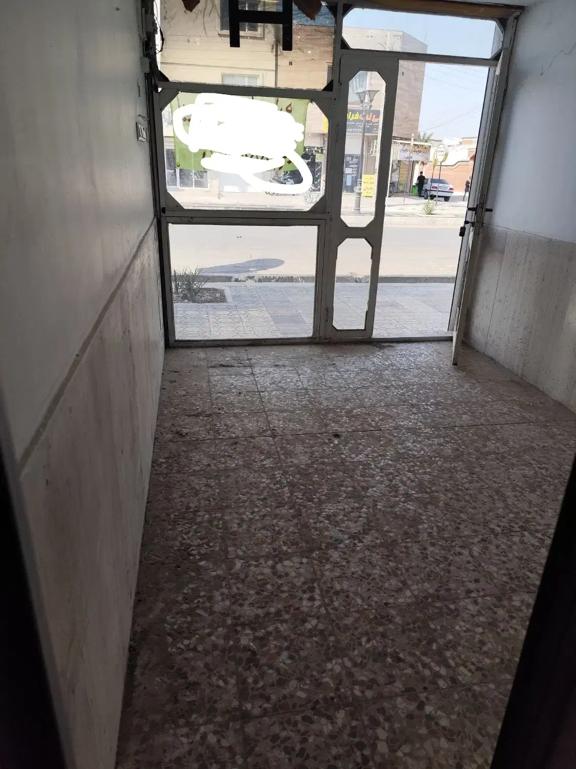 مغازه دوطبقه اجاره|اجارهٔ مغازه و غرفه|برازجان, |دیوار